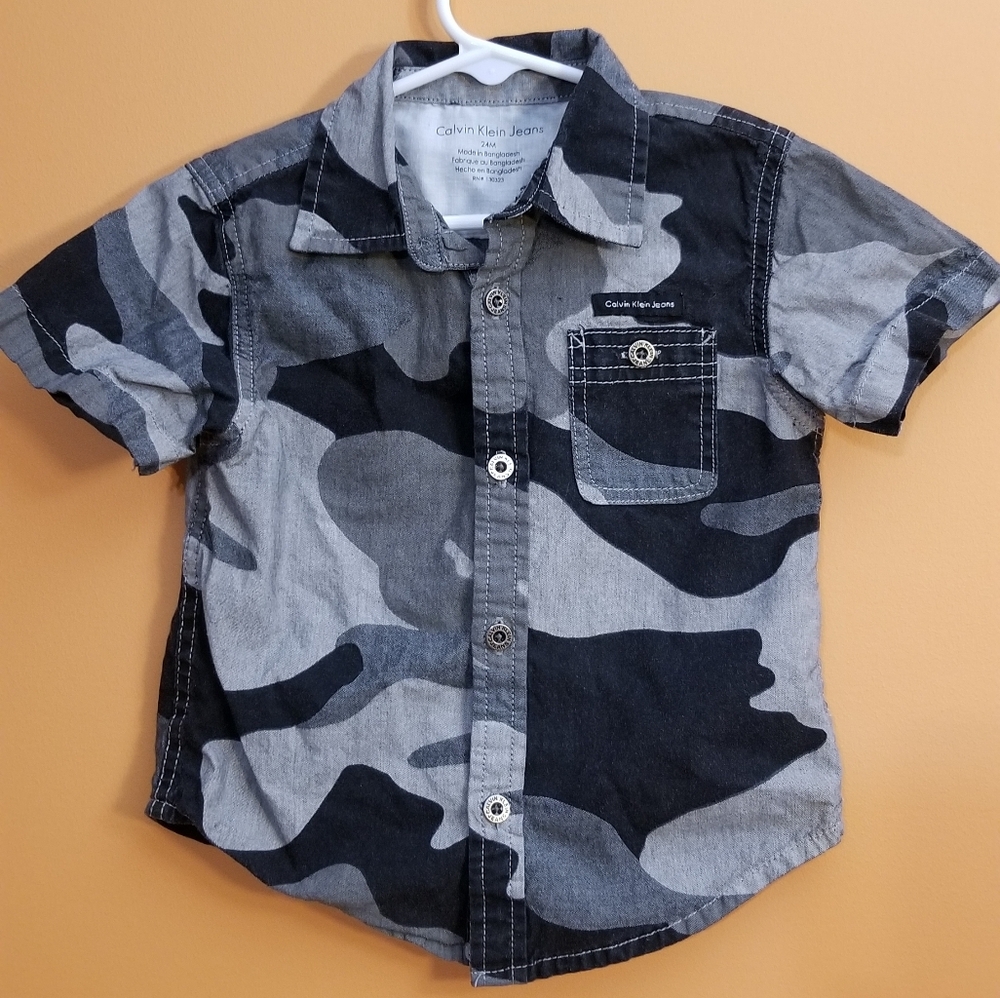 24 mo Calvin Klein button up short sleeve shirt